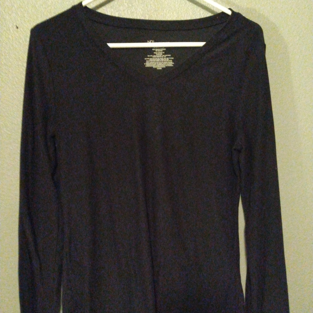 Black NOBO long sleeve 11-13 tee